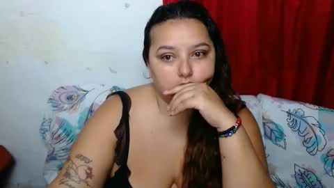 naomiquiin online show from 12/02/25, 09:47