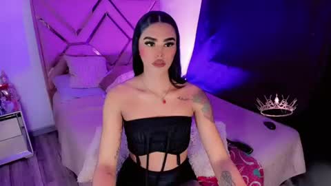 Snapshot of naomisaenz01 chatting on 07/28/26, 07:39 naomisaenz01 online show from 07/28/26, 07:39