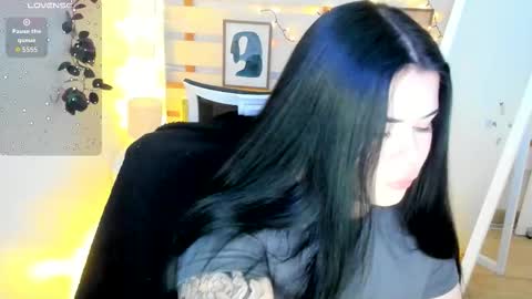 Naomi online show from 02/08/26, 09:07