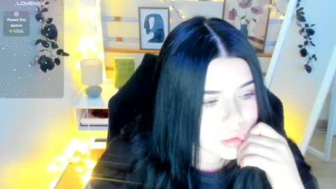 Naomi online show from 02/09/26, 09:30