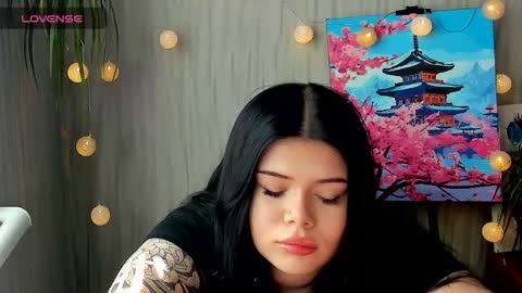 Naomi online show from 06/01/26, 06:26