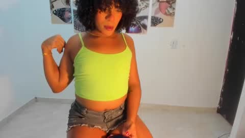 naomiwildburn online show from 02/23/25, 04:13