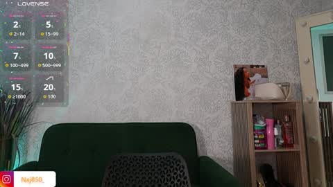 Naomi     online show from 04/04/26, 10:18