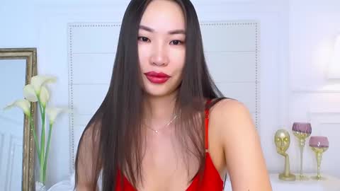 Naomi online show from 01/10/25, 02:25