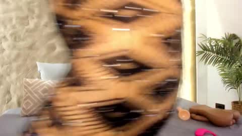 I am Naomy online show from 03/30/26, 07:48