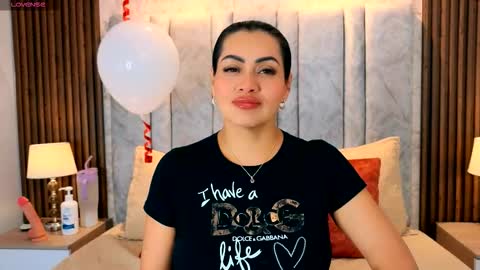 Naomy Smith online show from 02/15/26, 06:26