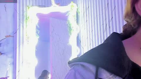 Naomy  online show from 05/09/26, 03:23