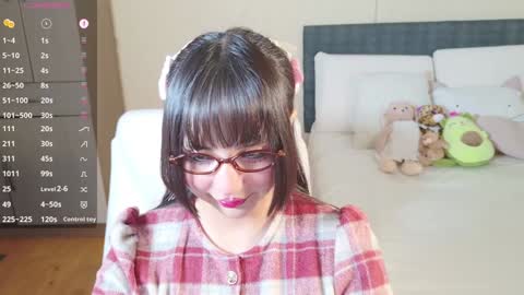 Naree online show from 12/23/24, 10:53