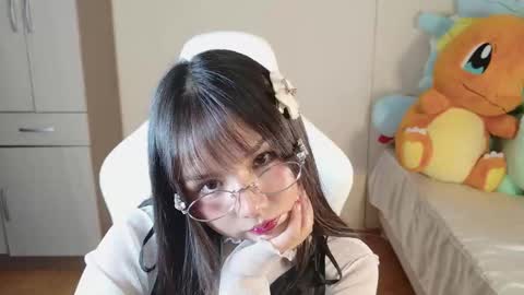 Naree online show from 03/25/26, 09:26