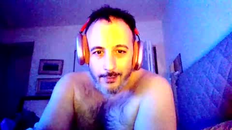 Snapshot of nassobout chatting on 12/21/24, 12:16 nassobout online show from 12/21/24, 12:16