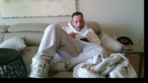 Snapshot of nassobout chatting on 02/22/25, 03:25 nassobout online show from 02/22/25, 03:25