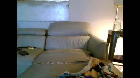 Snapshot of nassobout chatting on 10/16/25, 12:00 nassobout online show from 10/16/25, 12:00