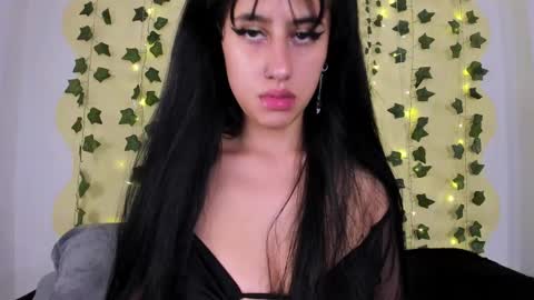 Maira online show from 03/08/25, 12:44