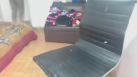 Snapshot of nasty_dirty111 chatting on 09/24/25, 09:51 Vivian online show from 09/24/25, 09:51