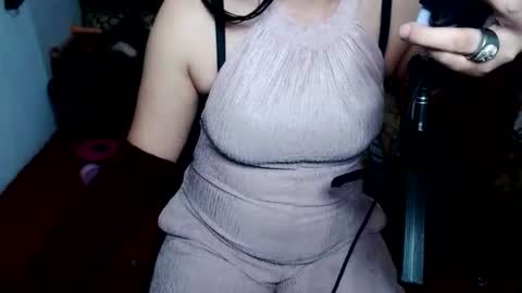 Vivian online show from 06/22/26, 11:13