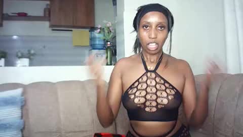 margaret marggie online show from 04/03/26, 06:17