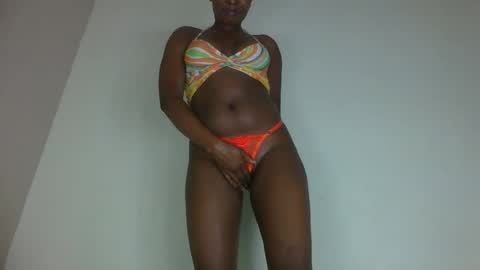 Snapshot of nastyivy1 chatting on 10/29/25, 06:42 nastyivy1 online show from 10/29/25, 06:42