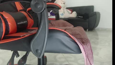 Nata Ramirez online show from 02/07/25, 09:05