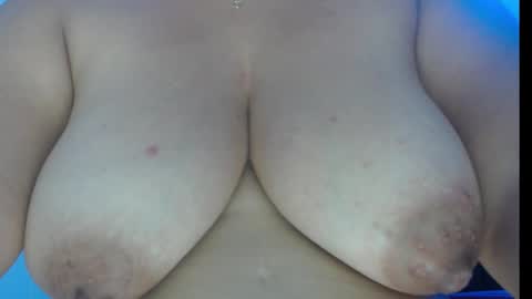 Nata Ramirez online show from 10/07/25, 08:44