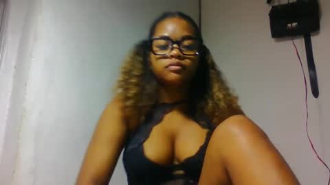 natachazz online show from 04/02/26, 02:42