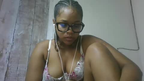 natachazz online show from 04/06/26, 06:47