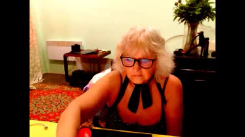 natali online show from 05/11/26, 04:15