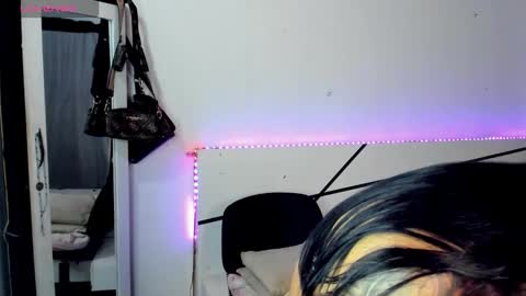 Natalia  online show from 09/19/25, 09:43