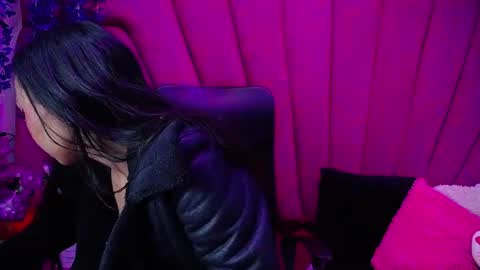 natalia pinkk online show from 10/22/25, 12:16