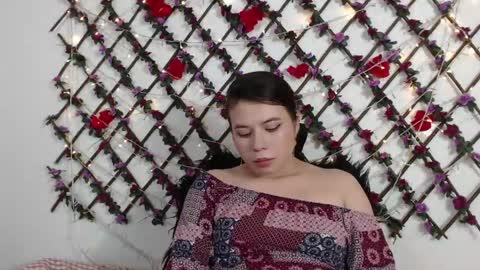 Natalia Walker online show from 04/25/26, 04:59