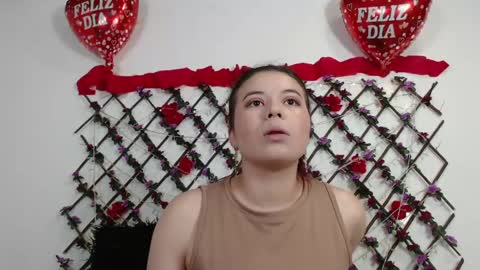 Natalia Walker online show from 05/04/26, 02:35