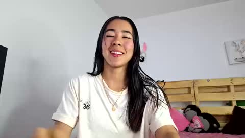 Snapshot of nataliaa05 chatting on 10/01/25, 01:33 Nati online show from 10/01/25, 01:33