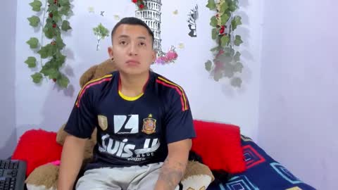 nataliaandjulliam online show from 02/12/26, 05:02