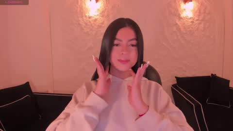 Snapshot of nataliagaret chatting on 11/17/25, 05:13 Nata online show from 11/17/25, 05:13