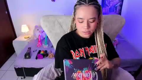 Nataliua Henao online show from 07/30/26, 08:30