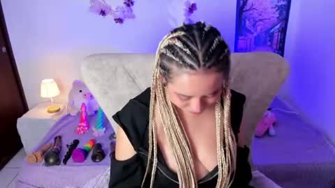 Nataliua Henao online show from 08/02/26, 01:48