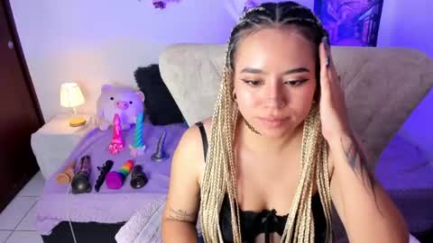 Nataliua Henao online show from 08/03/26, 03:49