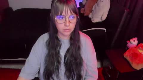 Natalia online show from 11/14/25, 09:02