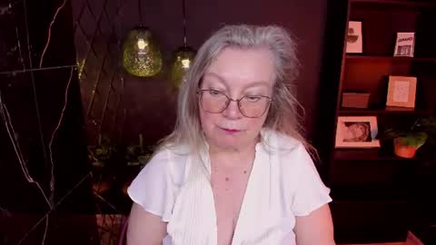 Snapshot of natalicloud chatting on 06/14/26, 01:13 NataliCloud online show from 06/14/26, 01:13