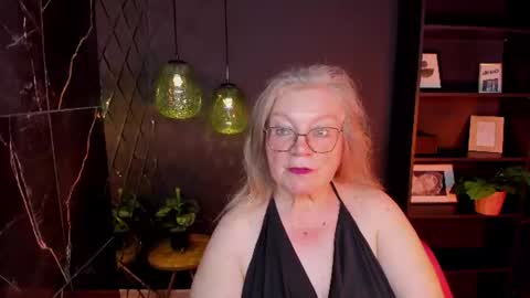 Snapshot of natalicloud chatting on 06/29/26, 01:11 NataliCloud online show from 06/29/26, 01:11