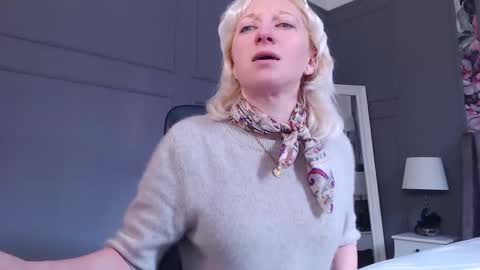 Snapshot of natalie_bitton chatting on 02/12/26, 07:25 Natalie online show from 02/12/26, 07:25