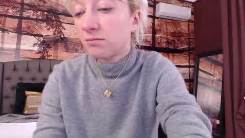 Snapshot of natalie_bitton chatting on 02/26/26, 11:42 Natalie online show from 02/26/26, 11:42