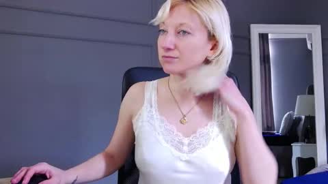 Natalie online show from 03/08/26, 09:46