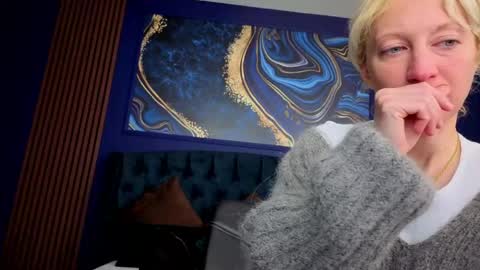 Natalie online show from 04/29/26, 07:12