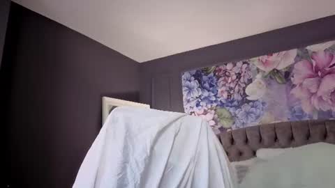 Natalie online show from 06/12/26, 10:58