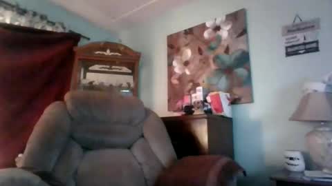 Snapshot of nataliedays chatting on 12/08/24, 07:22 Natalie online show from 12/08/24, 07:22