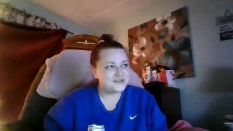 Snapshot of nataliedays chatting on 01/28/25, 06:38 Natalie online show from 01/28/25, 06:38