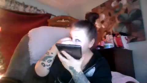 Snapshot of nataliedays chatting on 02/16/25, 03:15 Natalie online show from 02/16/25, 03:15