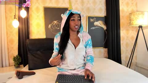 NATALIE online show from 02/04/26, 12:33