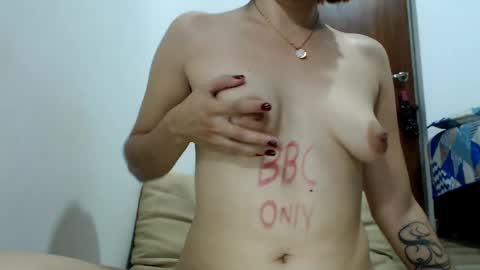 Snapshot of nataly__portman__ chatting on 02/27/25, 02:32 Nataly online show from 02/27/25, 02:32