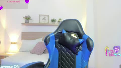 Nataly online show from 04/02/26, 02:20